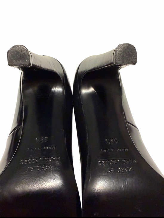 Marc By Marc Jacobs Black Patent Scalloped High Heel Pumps main image 2